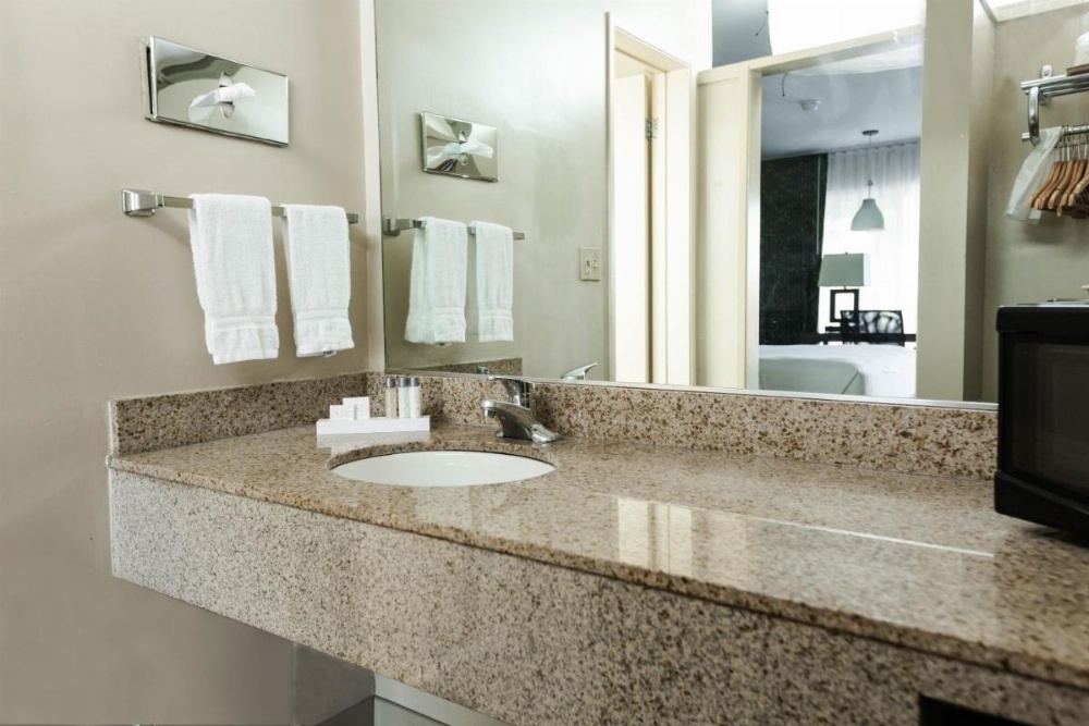 Vagabond Inn Oxnard Image 19