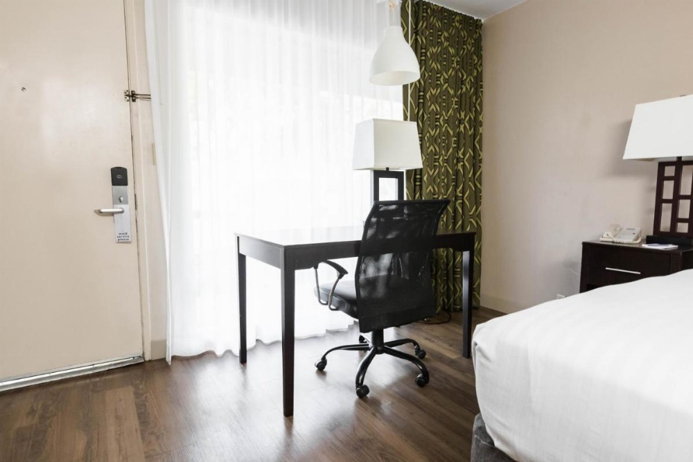 Vagabond Inn Oxnard Image 22